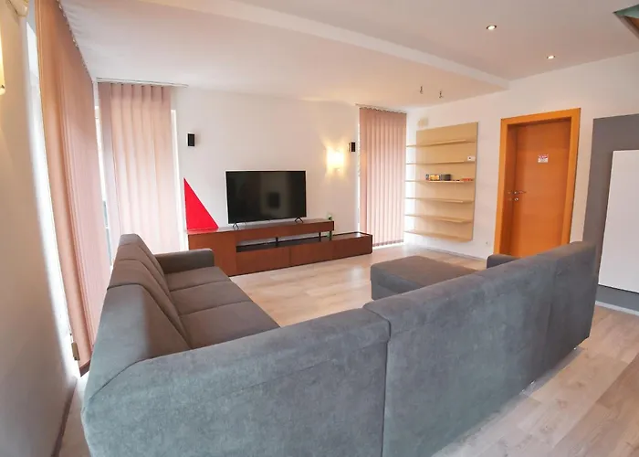 Holiday home Ek - Living Ferienhaus, 8 Personen - 550 M Zur Spieljochbahn - Zillertal *