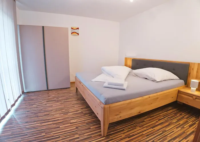 Ek - Living Ferienhaus, 8 Personen - 550 M Zur Spieljochbahn - Zillertal