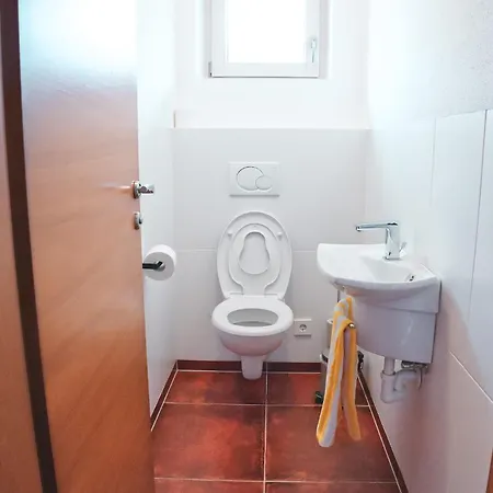 Дом отдыха Ek - Living Ferienhaus, 8 Personen - 550 M Zur Spieljochbahn - Zillertal